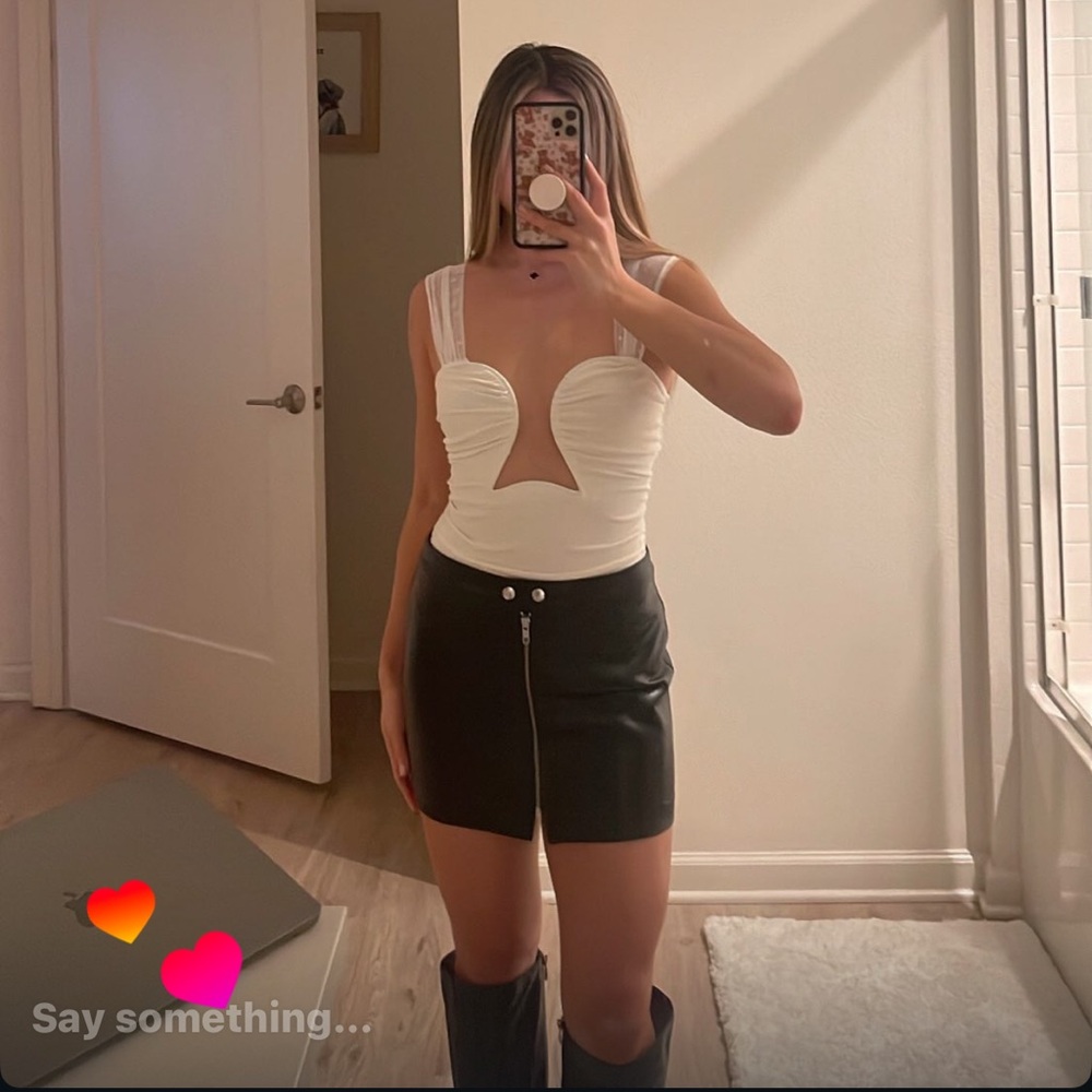 Aritzia leather skirt black mini